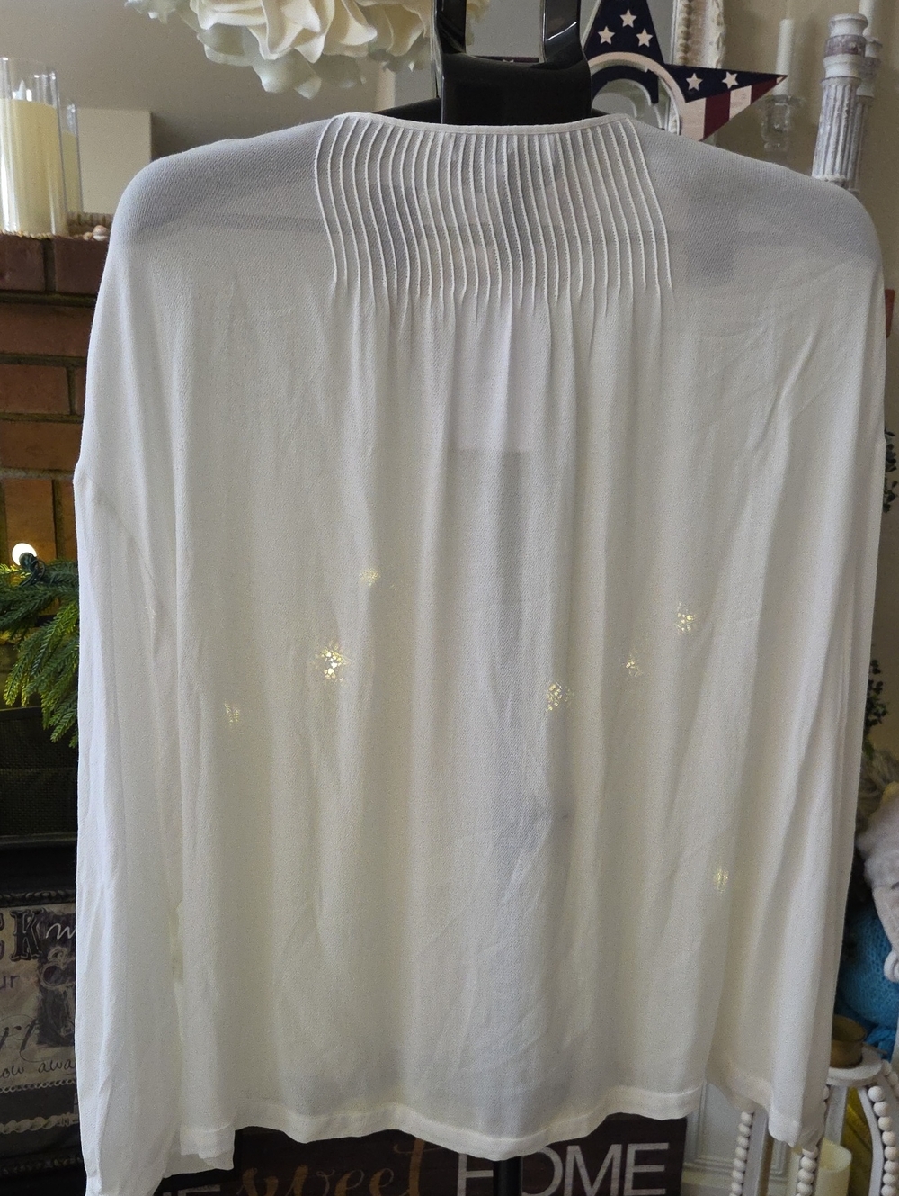 NWT IRO Women's White Lace & Pleat V-Neck Blouse SZ 34 - Picture 8 of 10